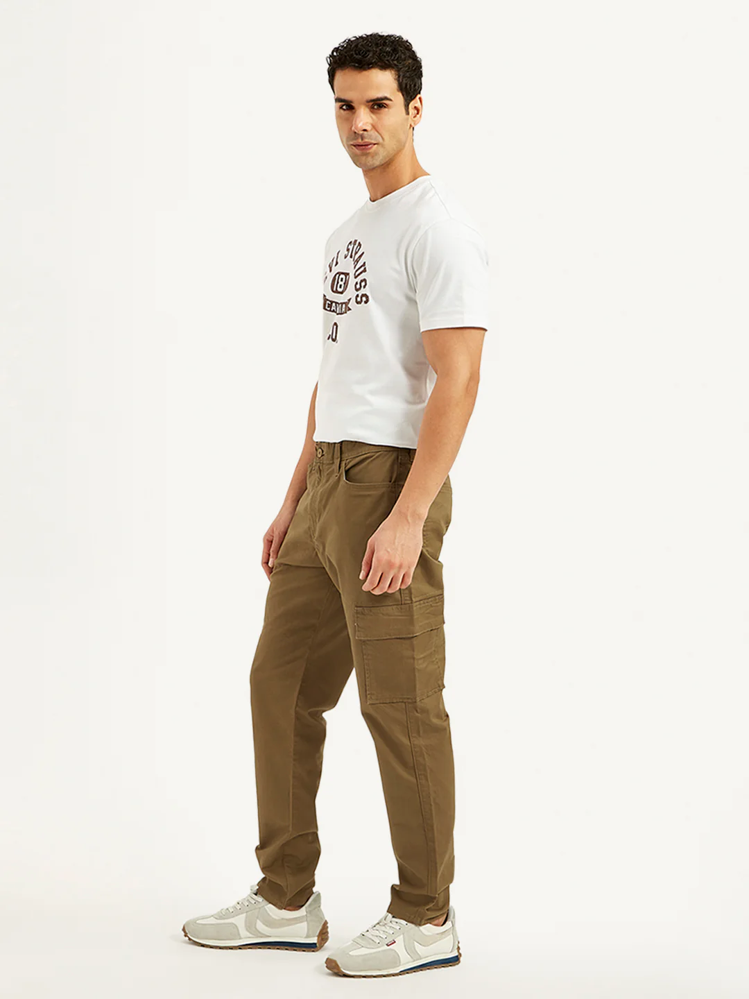 Men's Khaki Straight Fit Cargo Trousers - Image 4