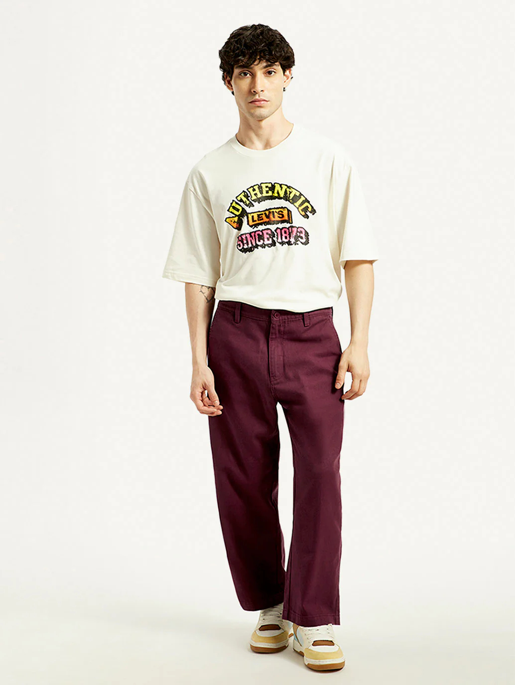 Men's Maroon Loose Fit Mid Rise Chinos - Image 2