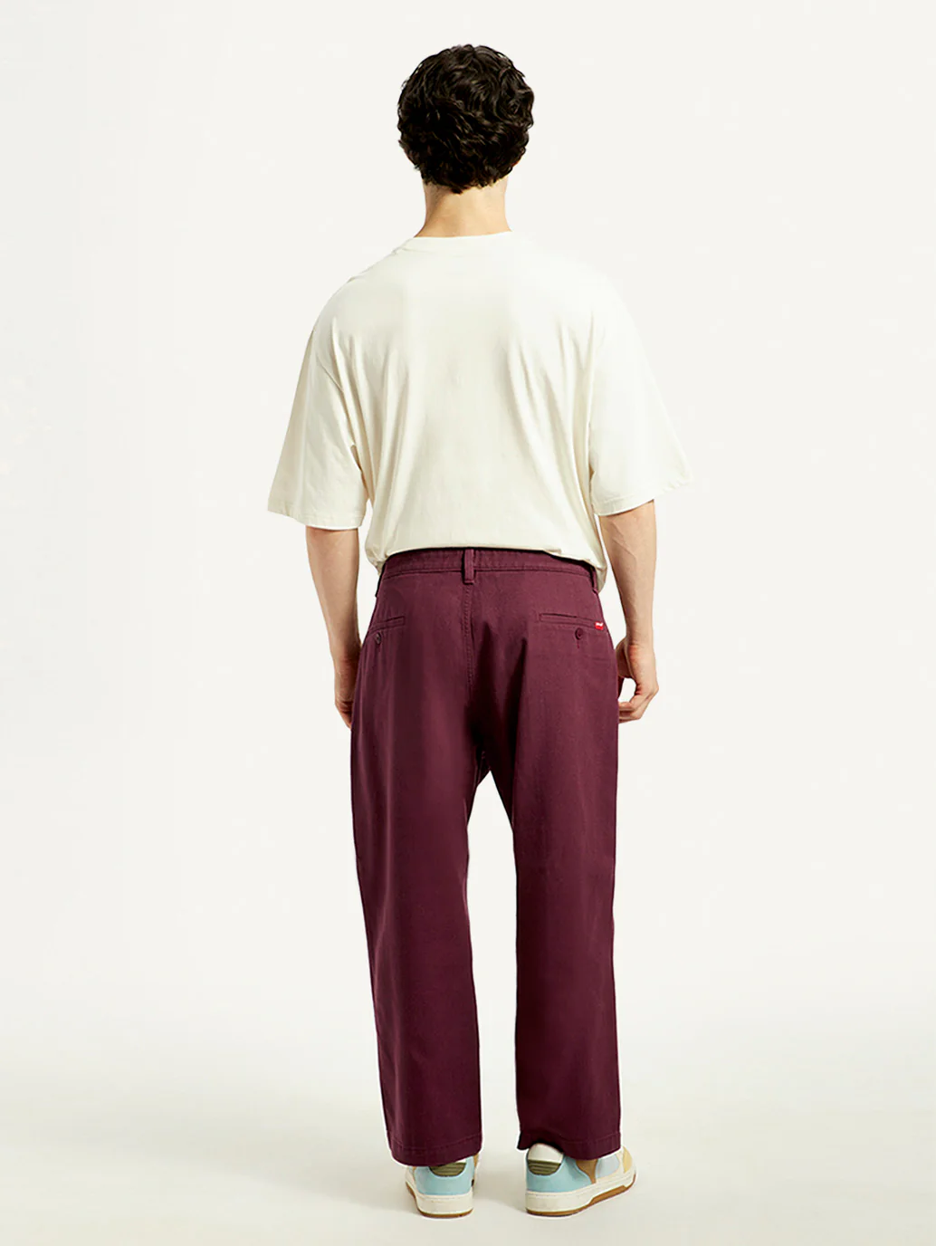 Men's Maroon Loose Fit Mid Rise Chinos - Image 4