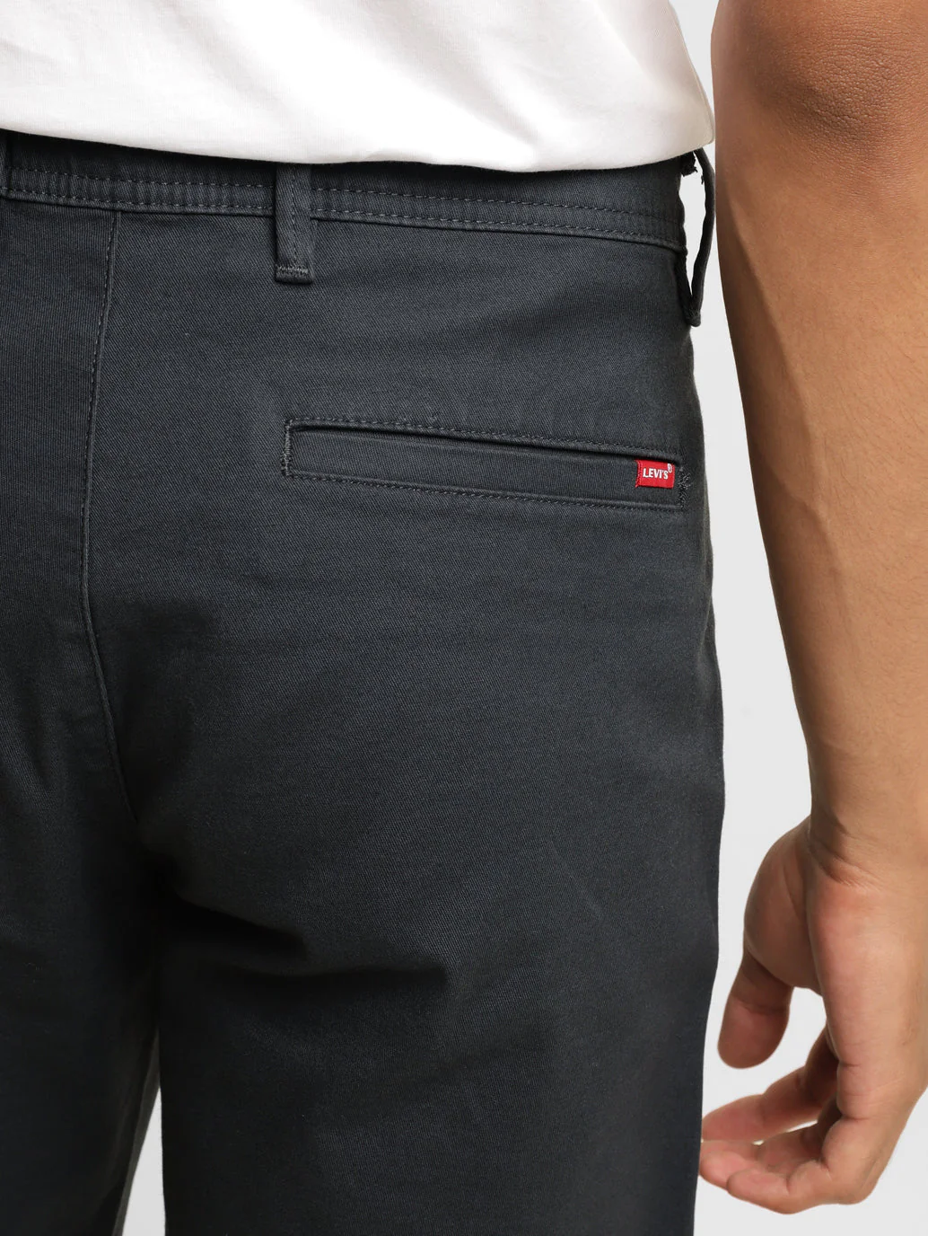 Men's Grey Tapered Fit Shorts - Image 6