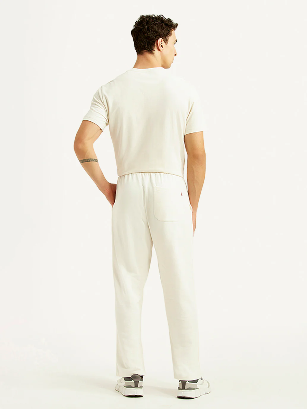 Men's Off White Regular Fit Joggers - Image 3