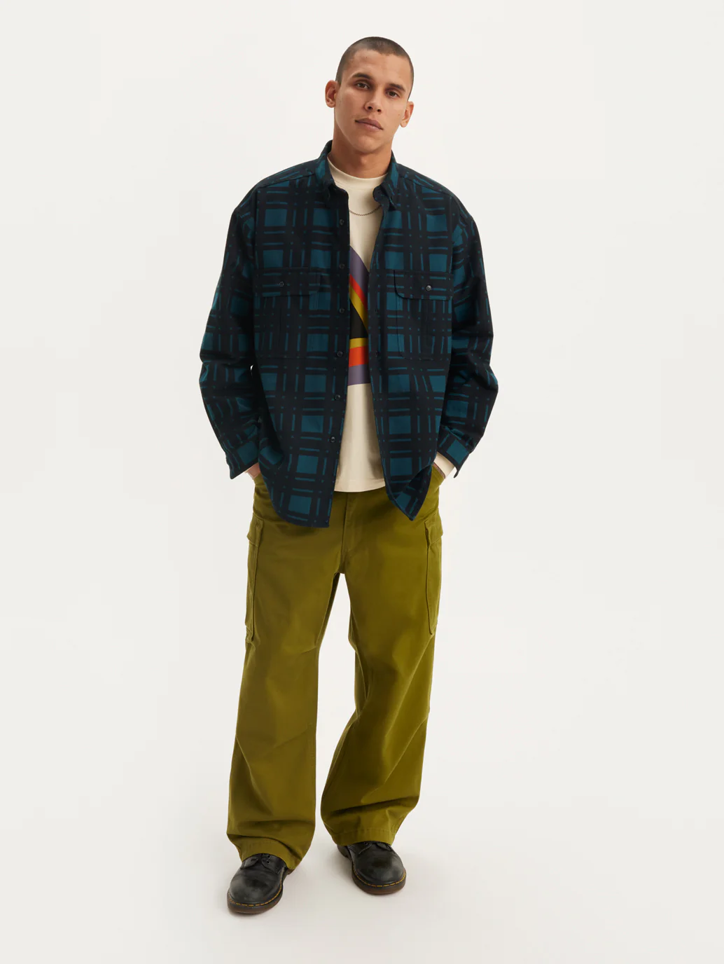 Men's Olive Loose Fit Cargo Trousers - Image 2