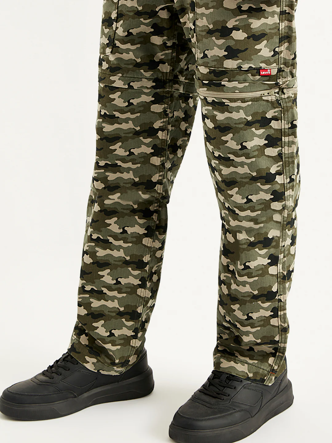 Men's Olive Regular Fit Cargo Trousers - Image 4