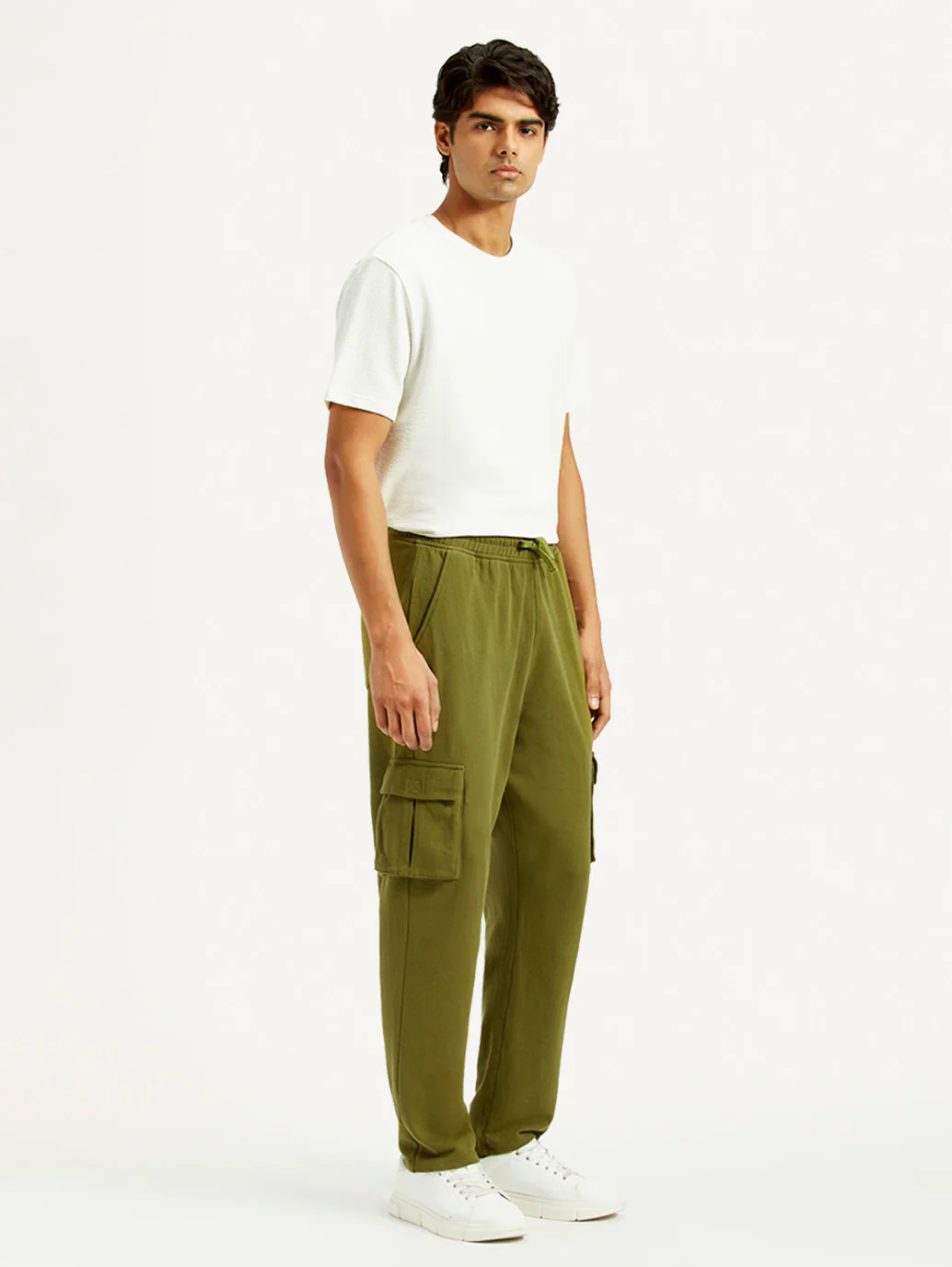 Men's Olive Green Relaxed Fit Cargo Trousers - Image 4