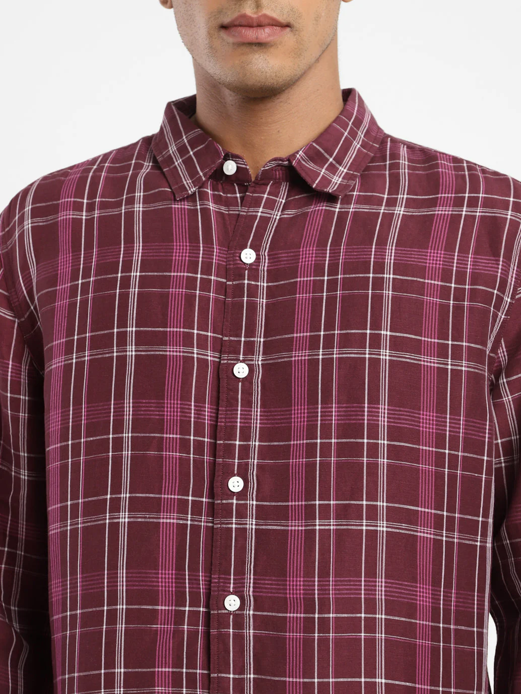 Men's Checkered Spread Collar Linen Shirt - Image 5