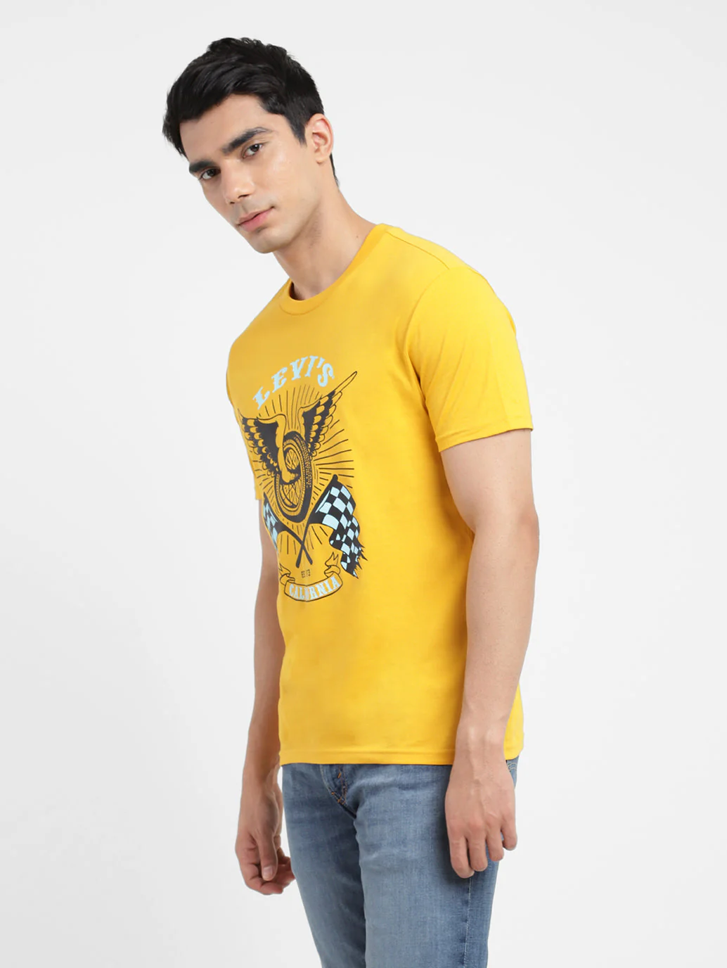 Men's Graphic Print Slim Fit T-shirt - Image 4