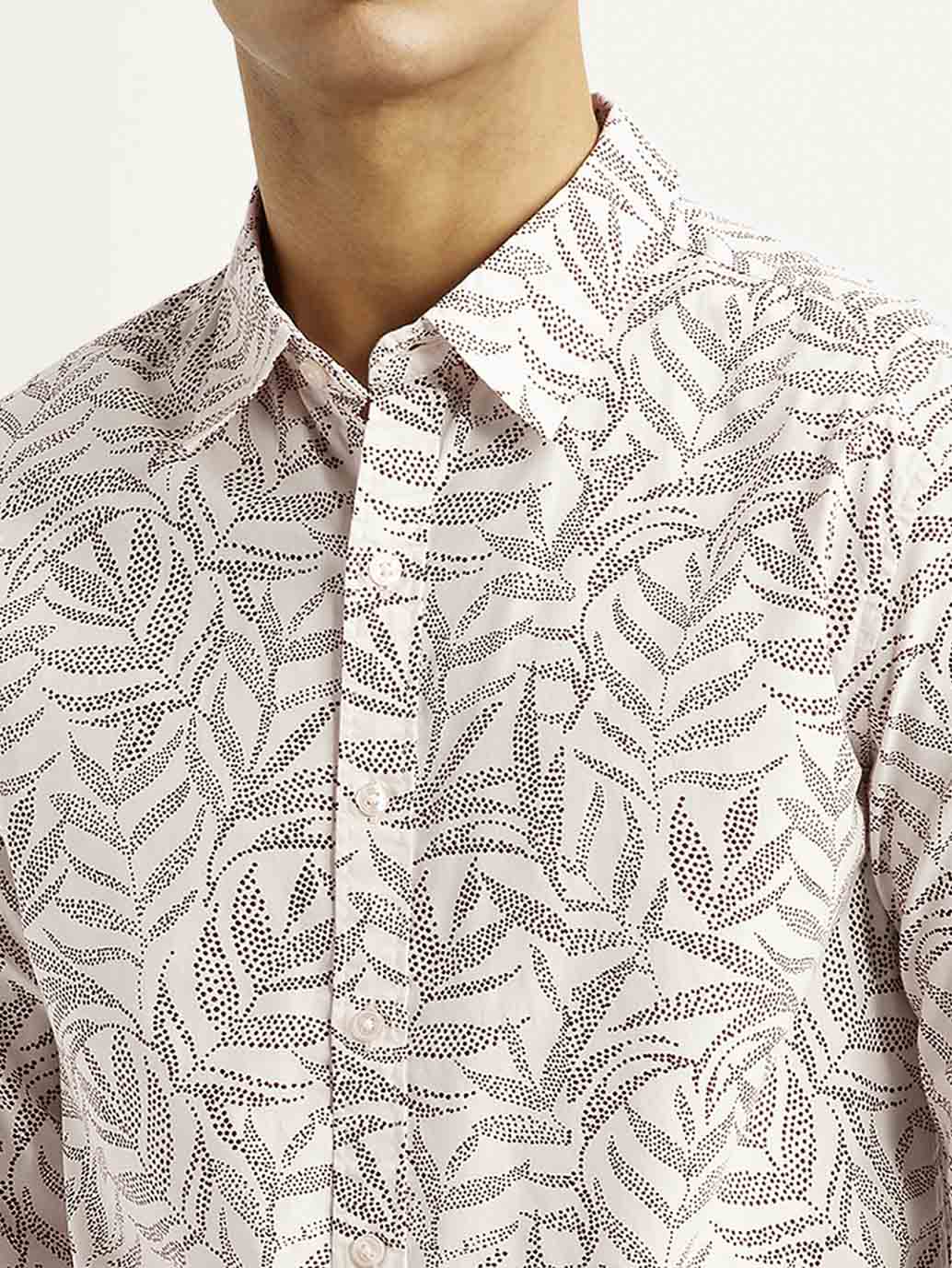 Men's Printed Off White Slim Fit Shirt - Image 4