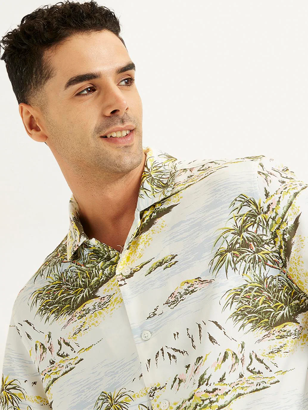 Men's Printed Regular Fit Camp Shirt - Image 2