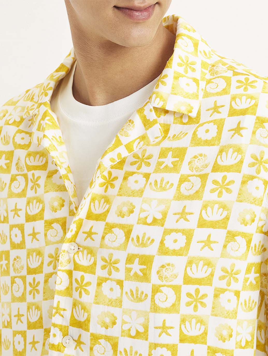 Men's Printed Regular Fit Camp Shirt - Image 5