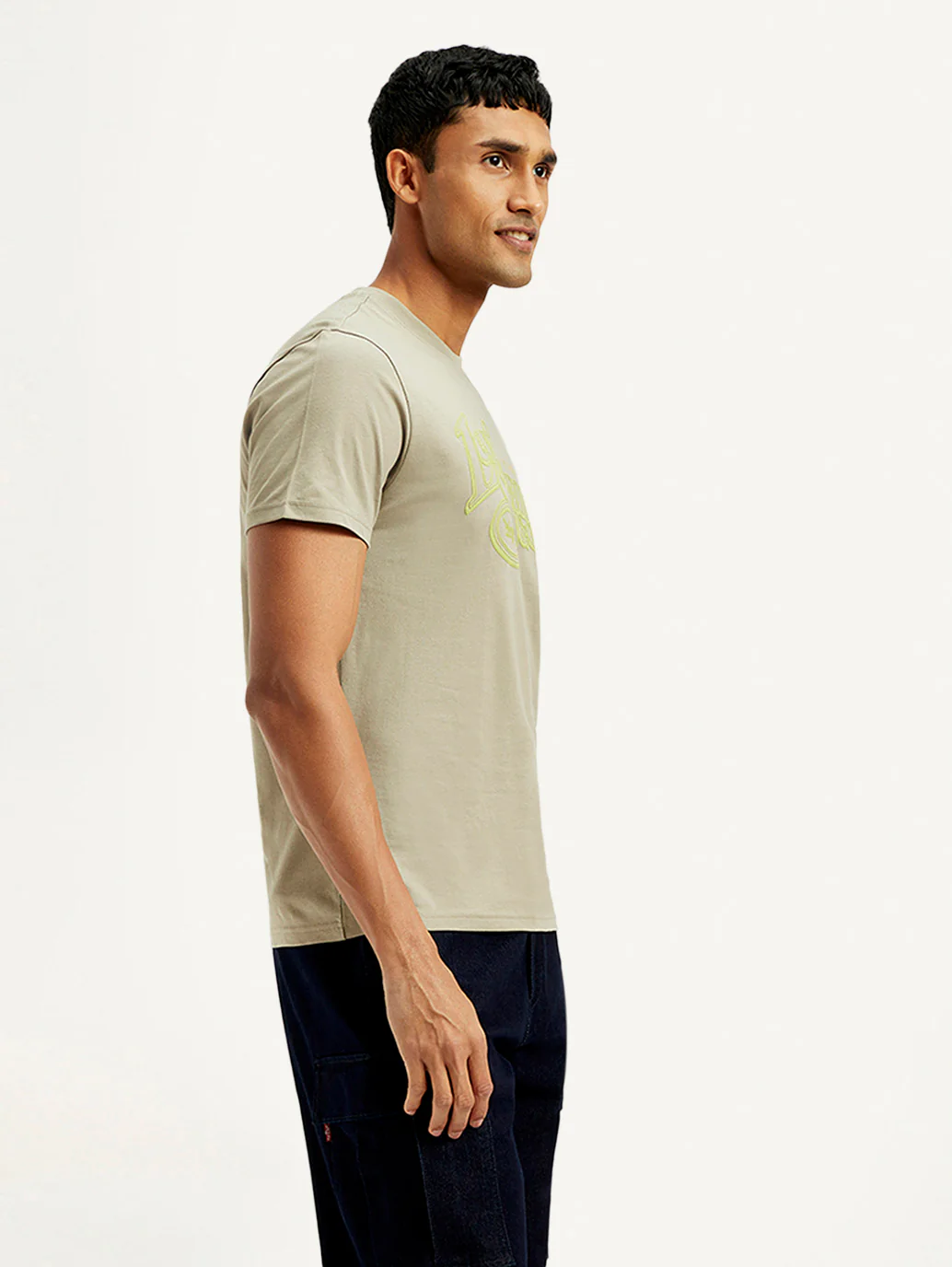 Men's Graphic Slim Fit T-Shirt