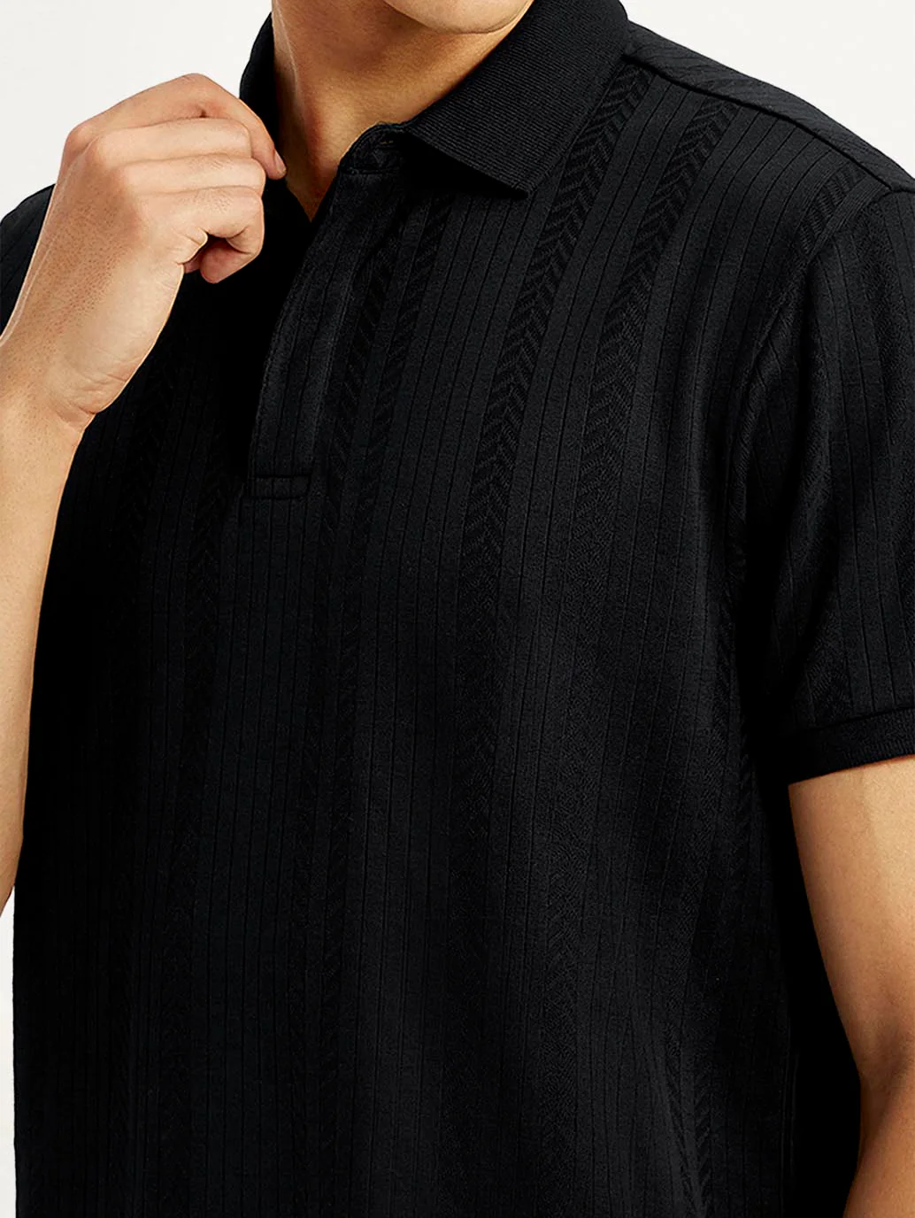 Men's Redloop Self Design Black Slim Fit Polo T-shirt - Image 4
