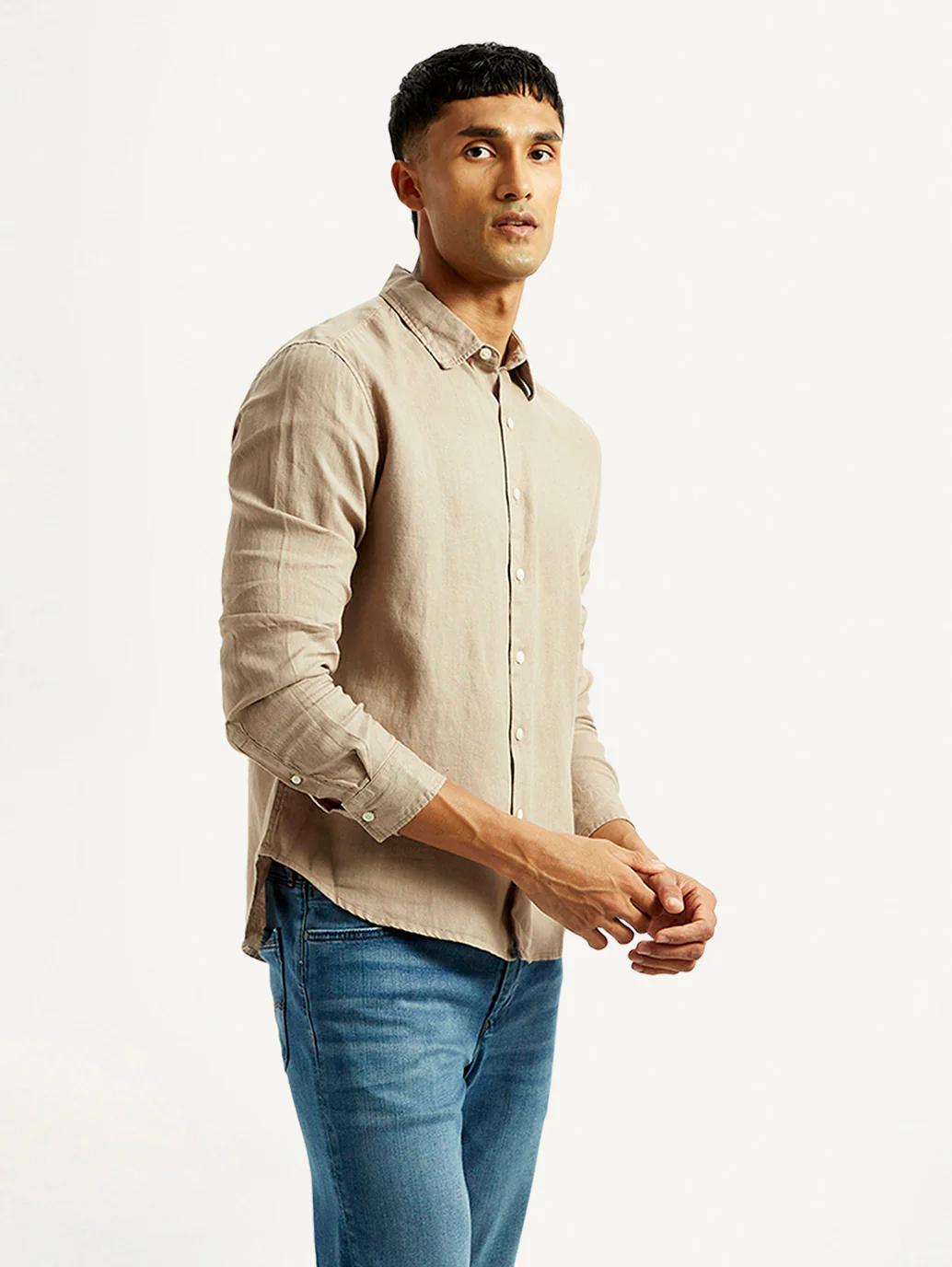 Men's Redloop Solid Beige Slim Fit Linen Shirt - Image 5