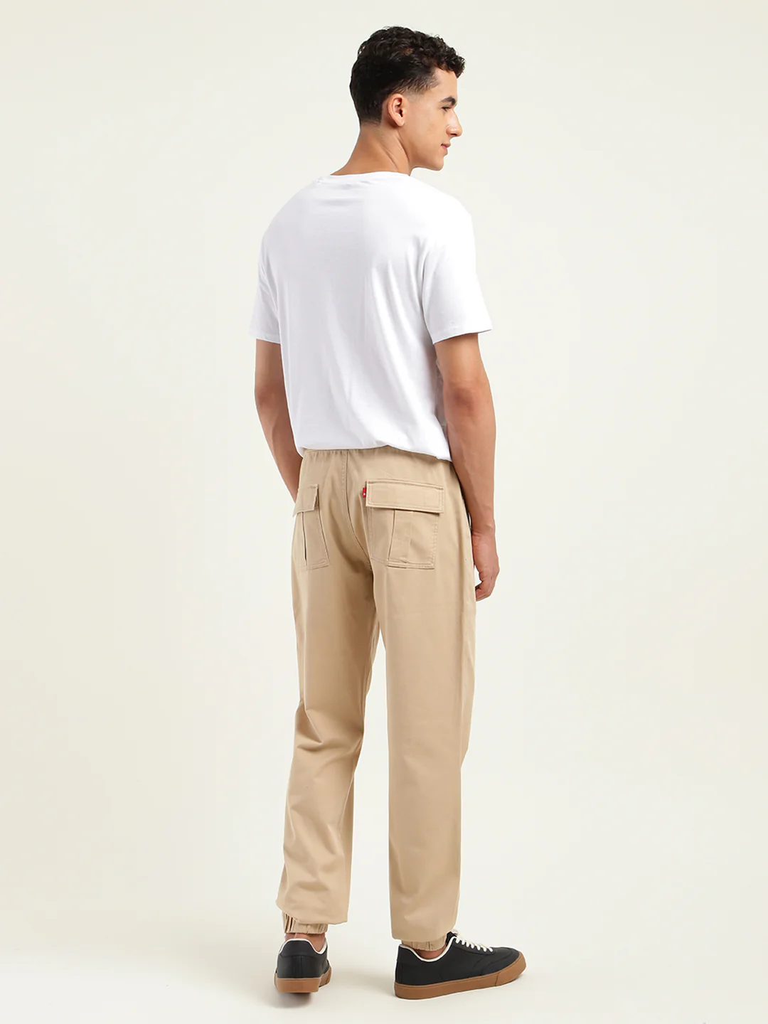 Men's Relaxed Fit Khaki Cargo Trousers - Image 3