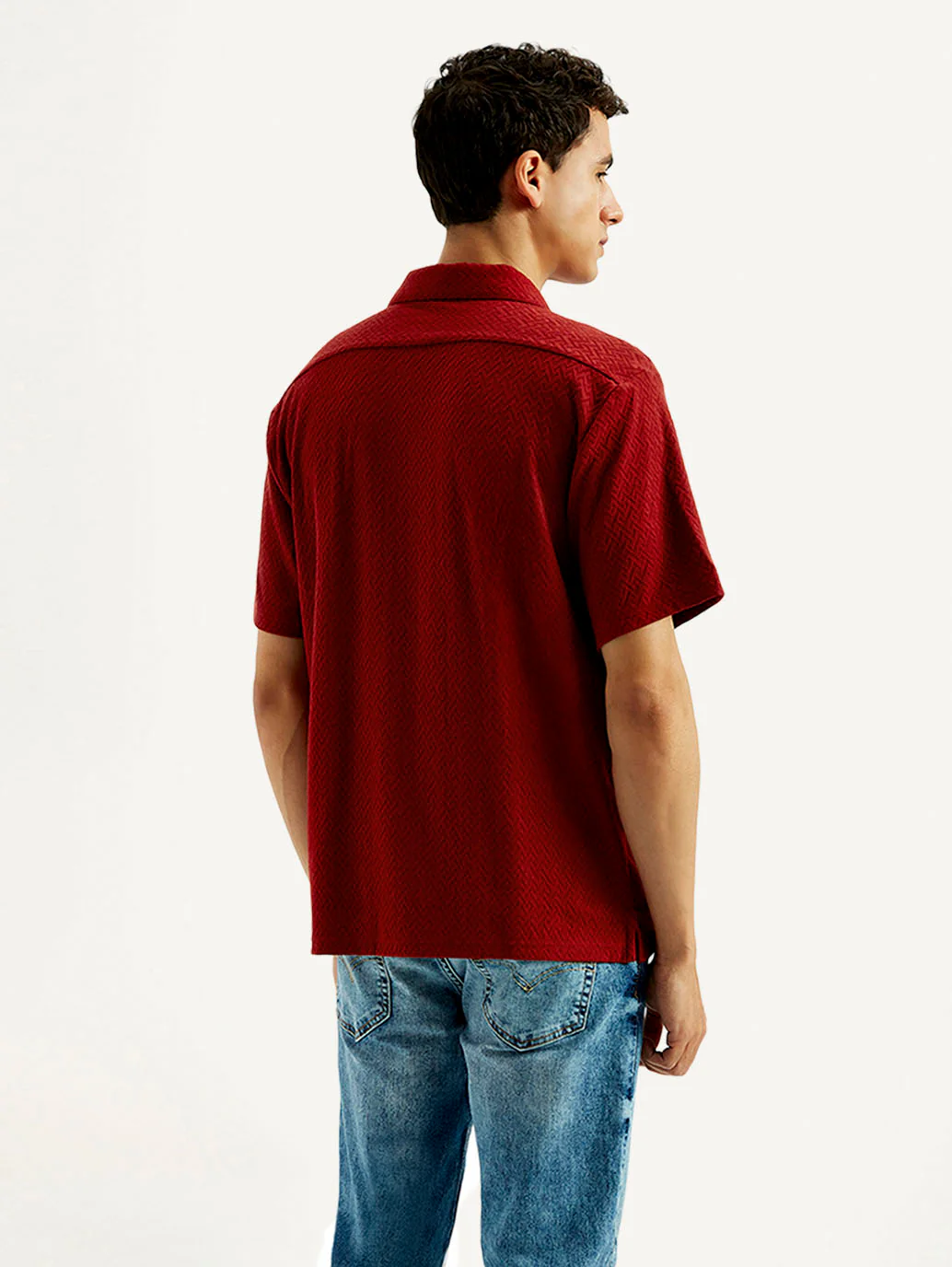 Men's Textured Slim Fit Resort Collar Knit Shirt - Image 3