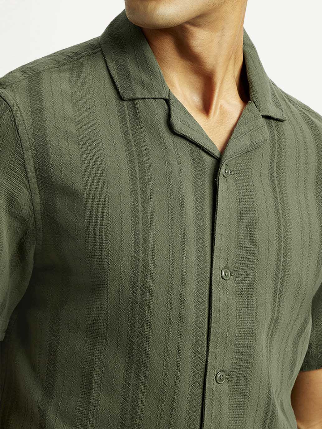Men's Self Design Slim Fit Resort Collar Shirt - Image 3