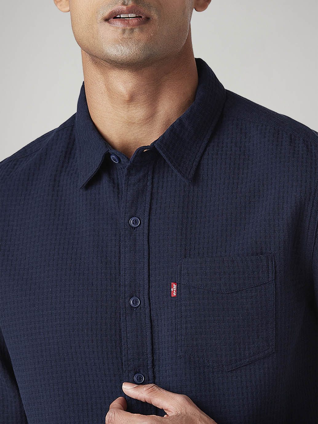 Men's Self Design Slim Fit Textured Shirt - Image 4