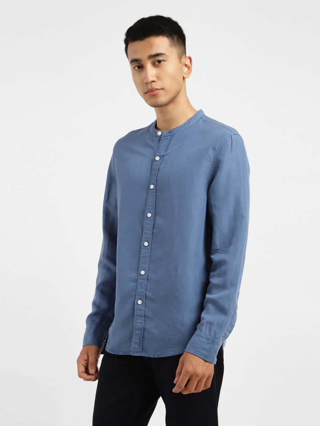 Men's Solid Band Neck Linen Shirt - Image 4