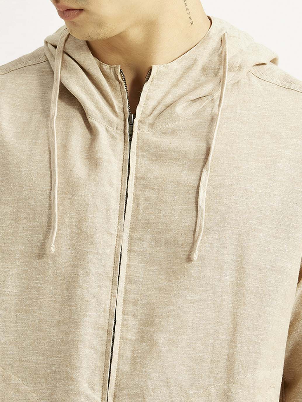 Men's Solid Beige Linen Hooded Shacket - Image 3