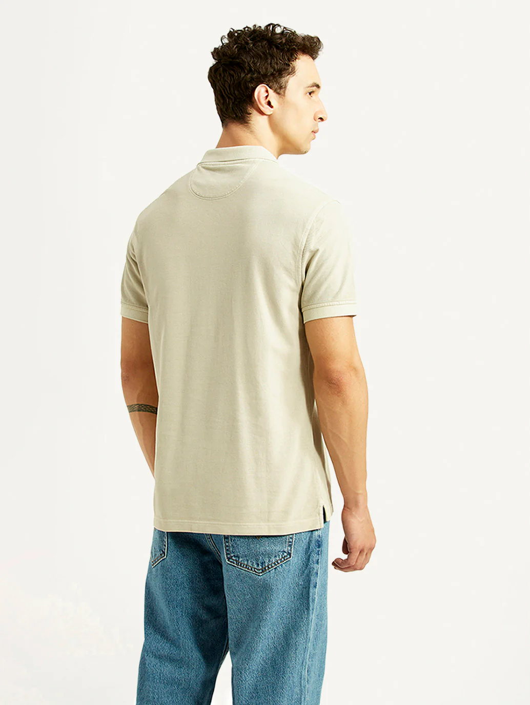 Men's Solid Beige Slim Fit Polo T-shirt - Image 3