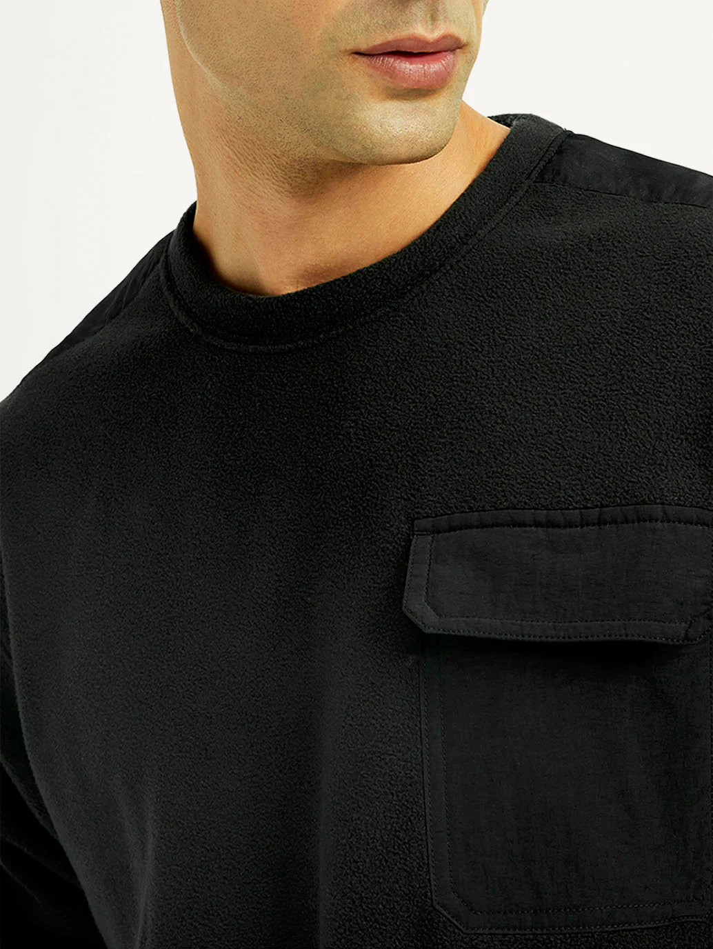 Men's Solid Black Crew Neck Sweatshirt - Image 4