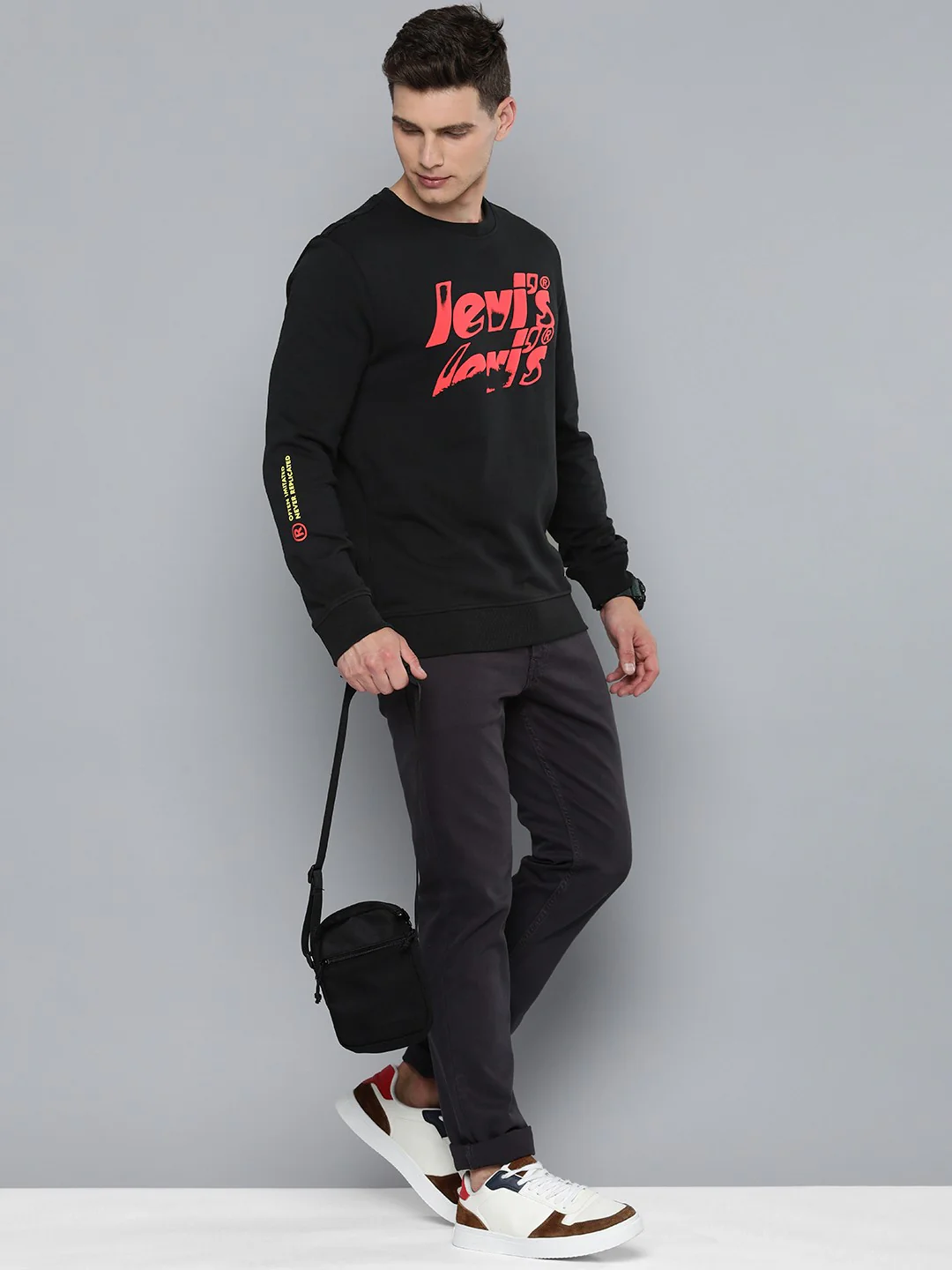 Men's Brand Logo Crew Neck Sweatshirt - Image 5
