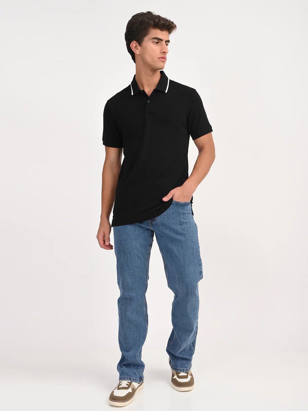 Men's Solid Black Slim Fit Polo T-shirt