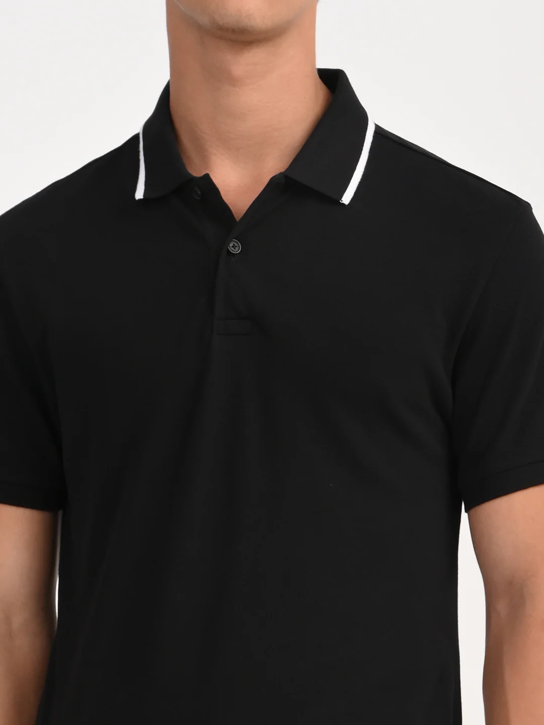 Men's Solid Black Slim Fit Polo T-shirt - Image 3