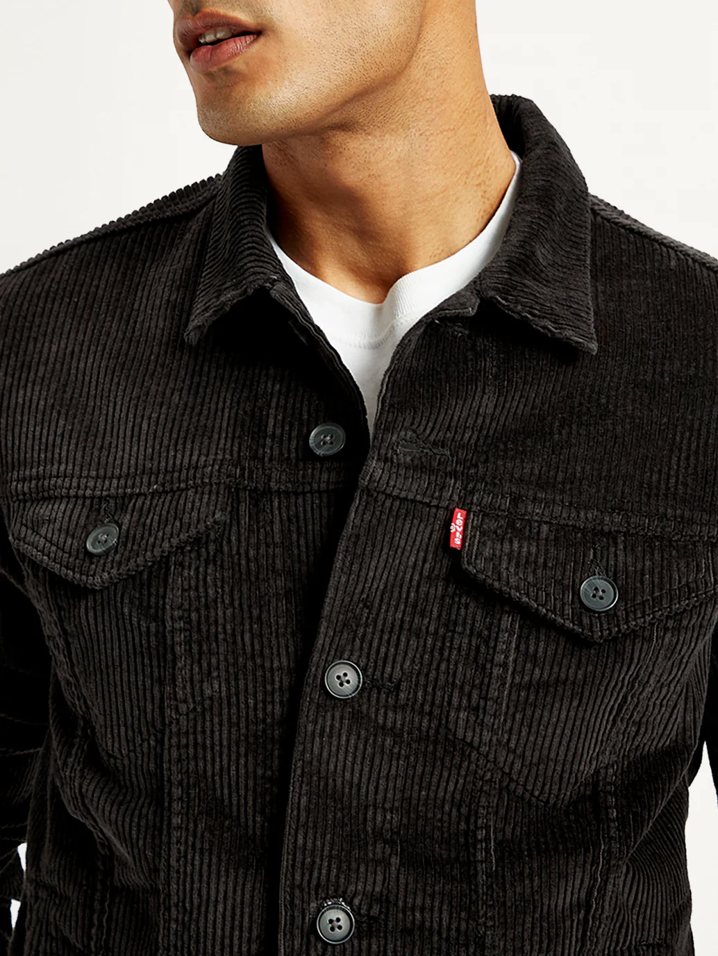 Men's Solid Black Spread Collar Denim Jacket - Image 5