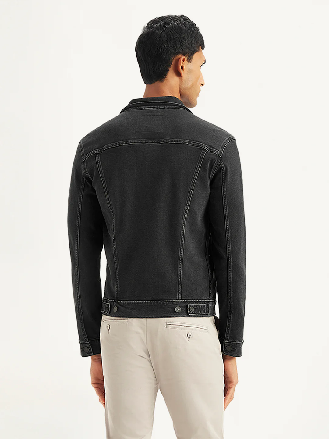 Men's Solid Black Spread Collar Denim Trucker Jacket - Image 3