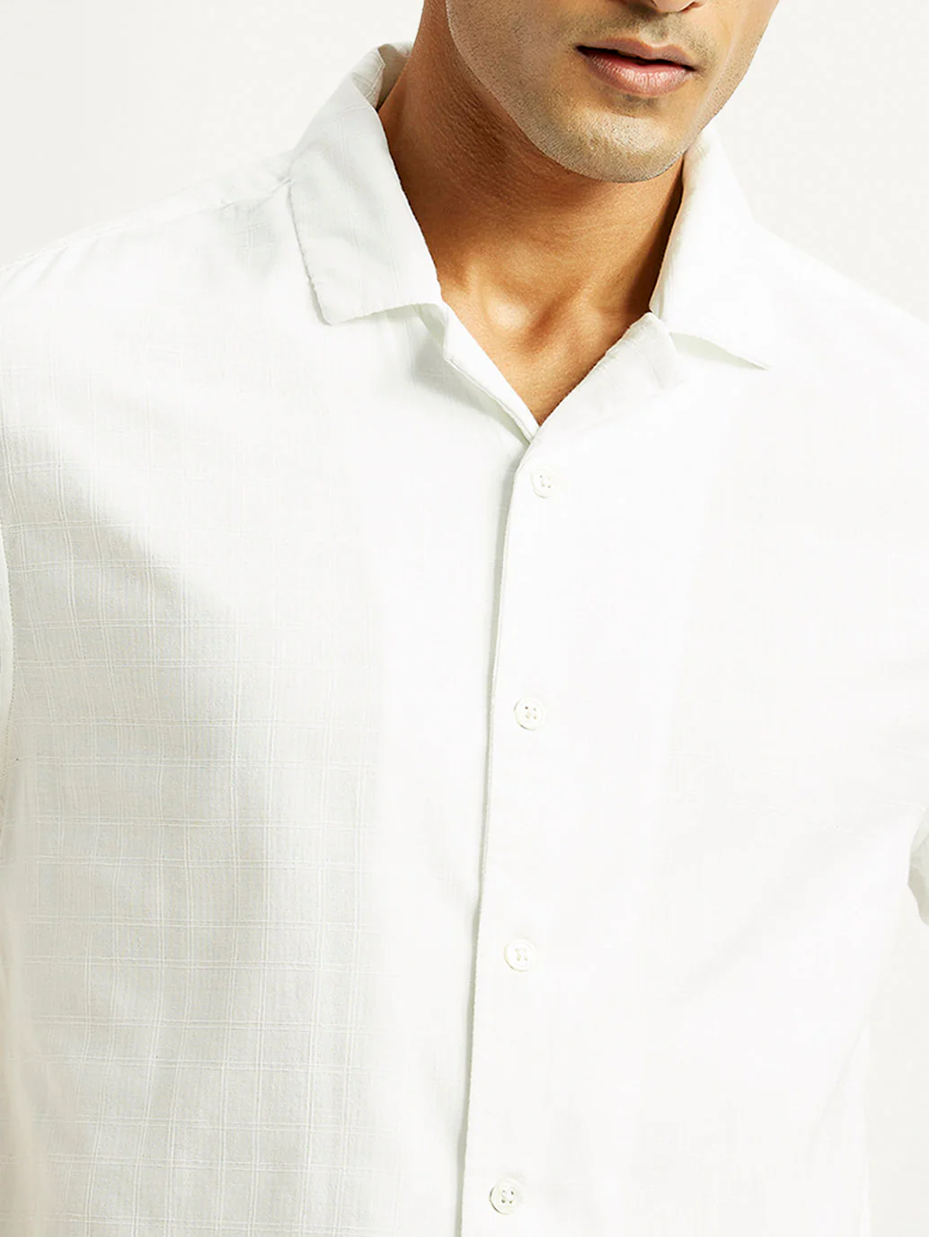 Men's Solid Boxy Fit Resort Collar Shirt - Image 5