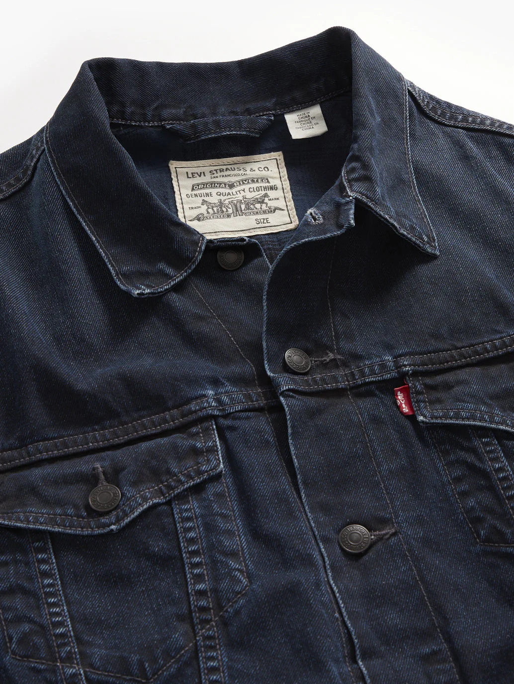 Men's Solid Spread Collar Denim Jacket - Image 9