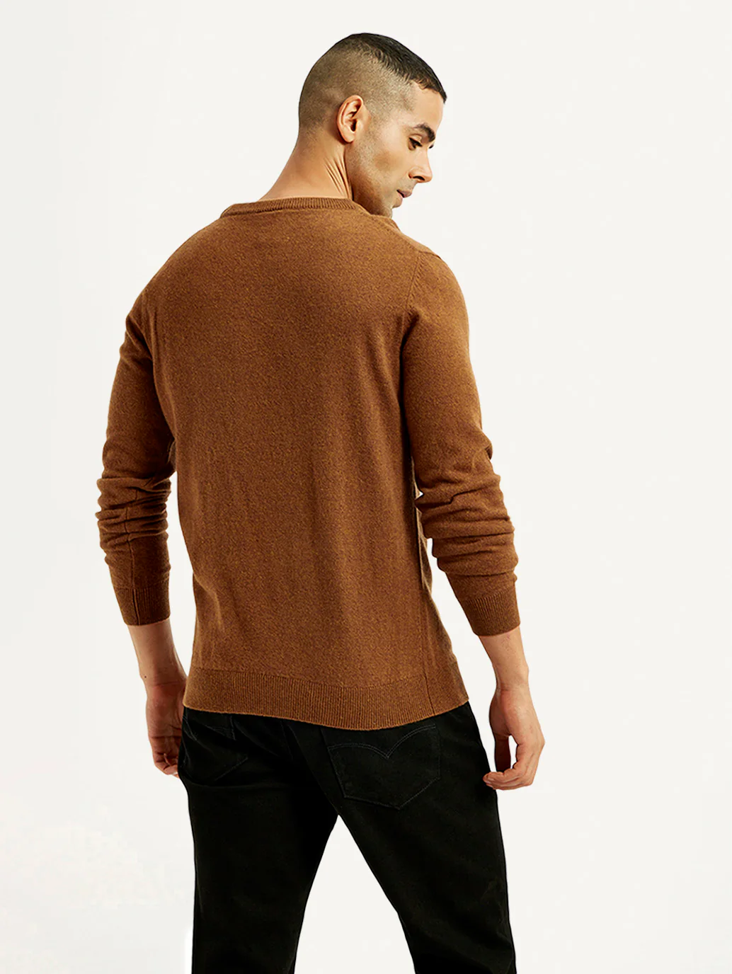 Men's Solid Crew Neck Sweater - Image 4