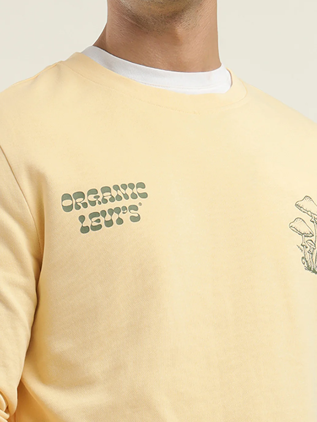Men's Solid Crew Neck Sweatshirt - Image 3