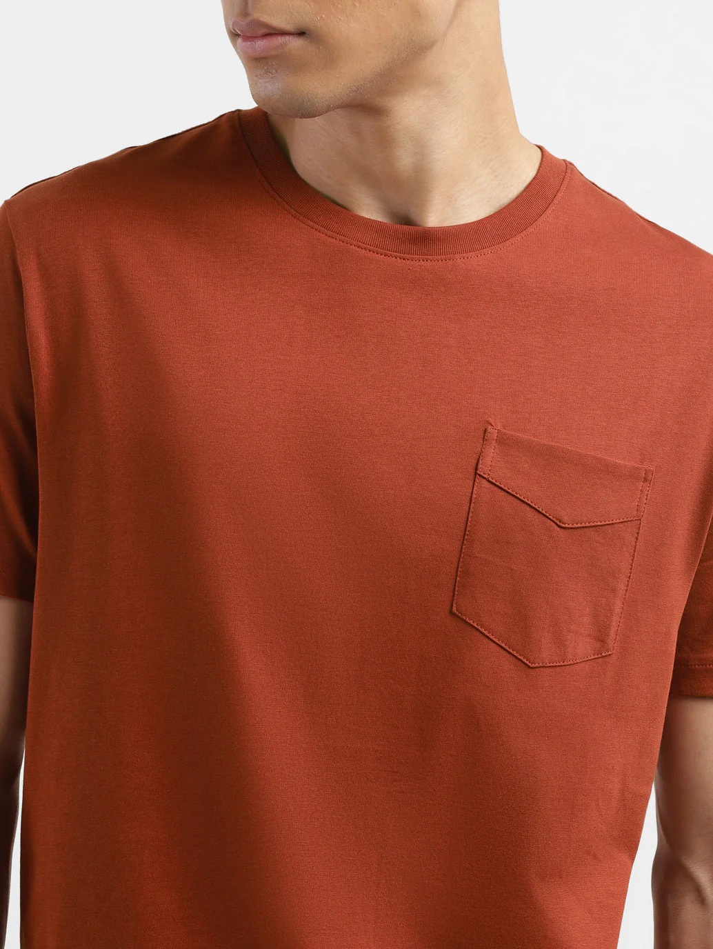 Men's Solid Crew Neck T-shirt - Image 5