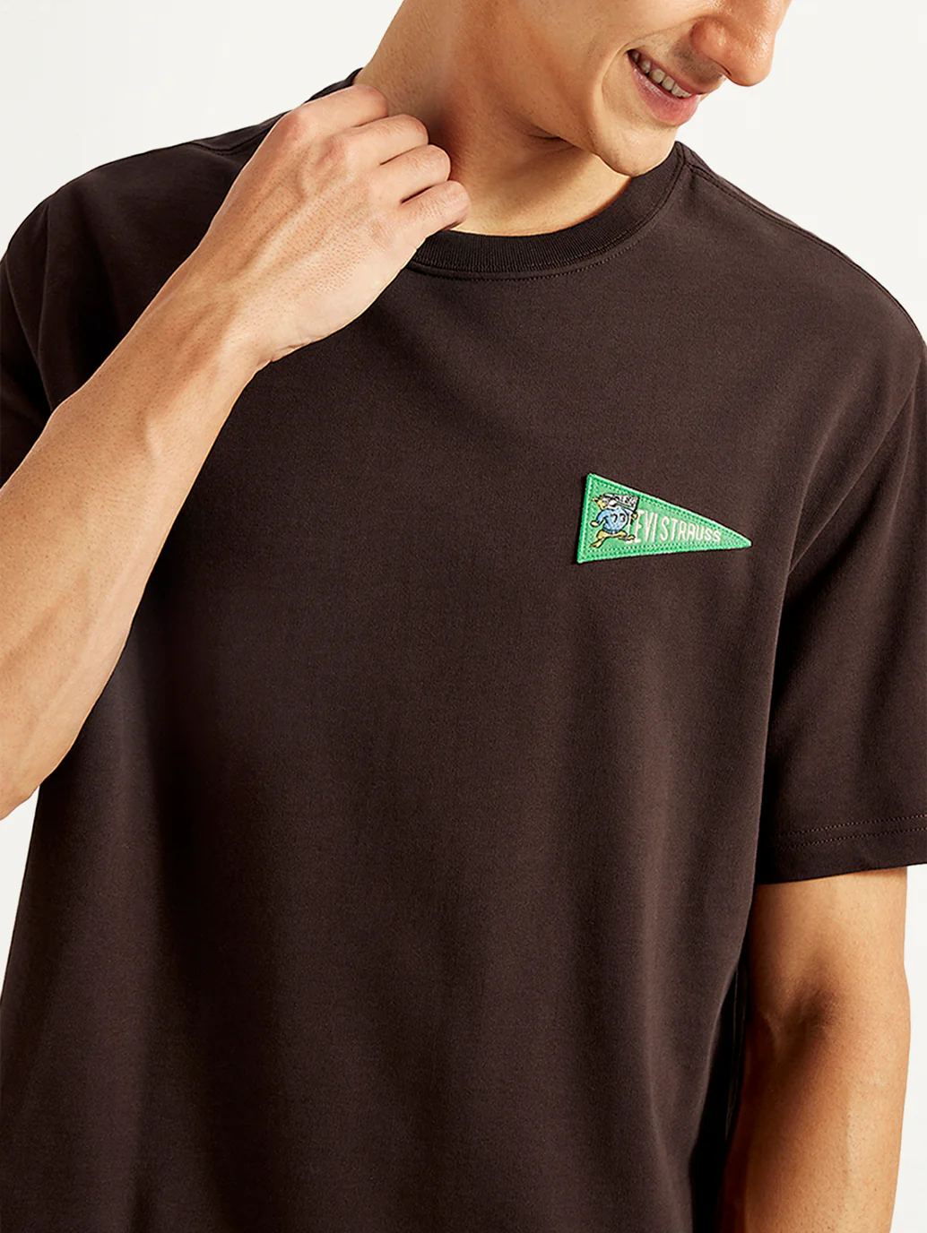 Men's Solid Crew Neck T-shirt - Image 5