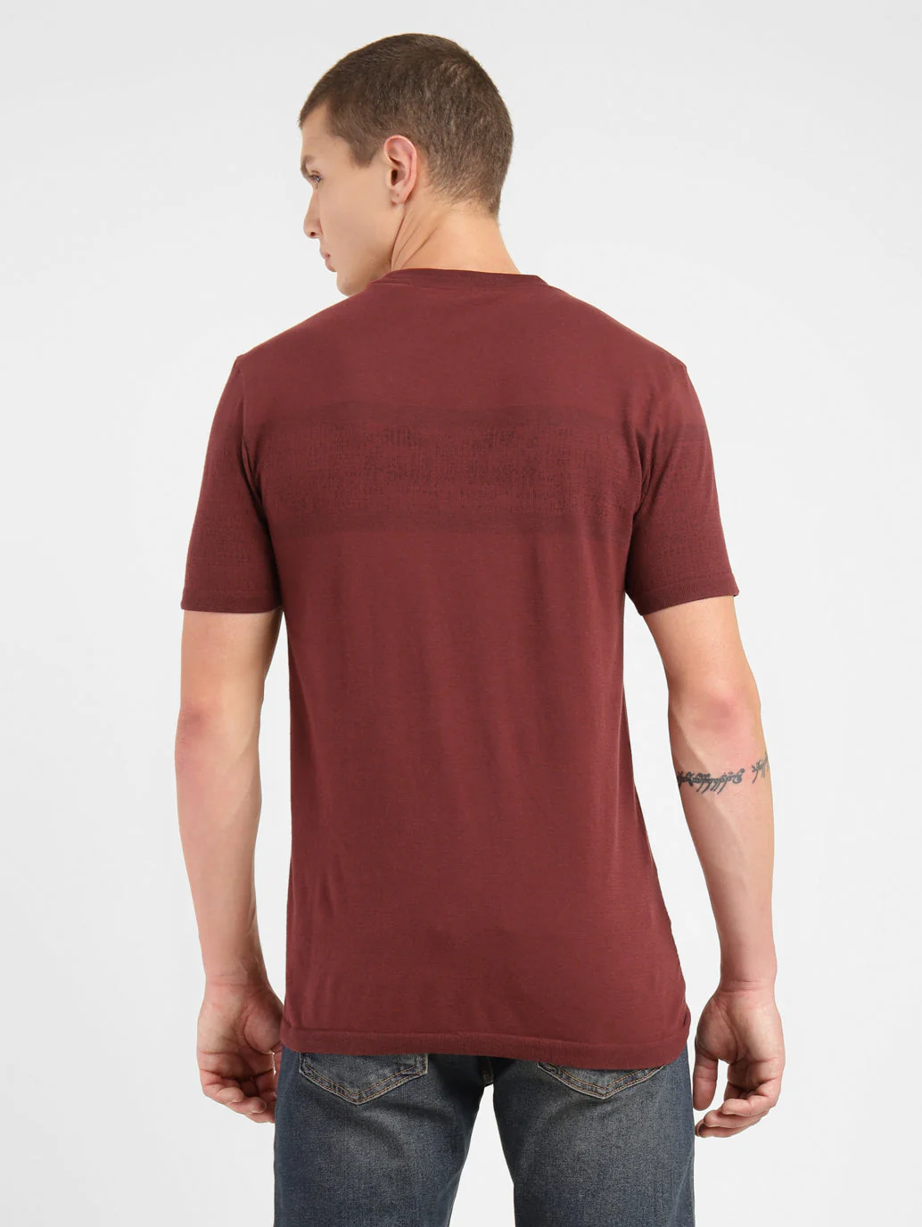 Men's Solid Crew Neck T-shirt Maroon - Image 3