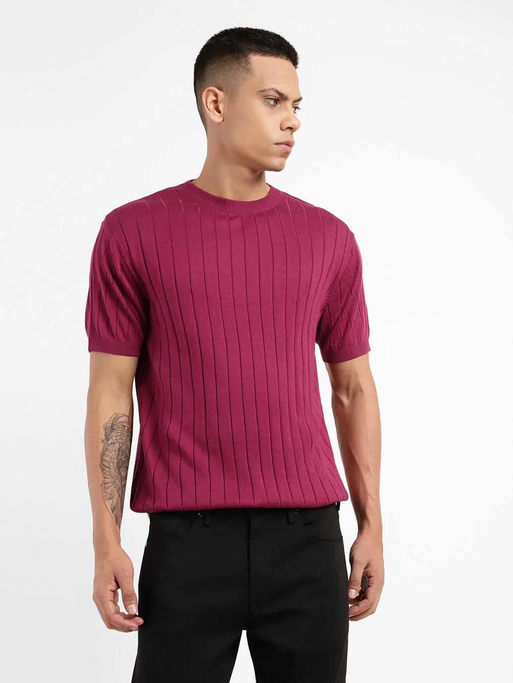 Men's Solid Crew Neck T-shirt - Image 2