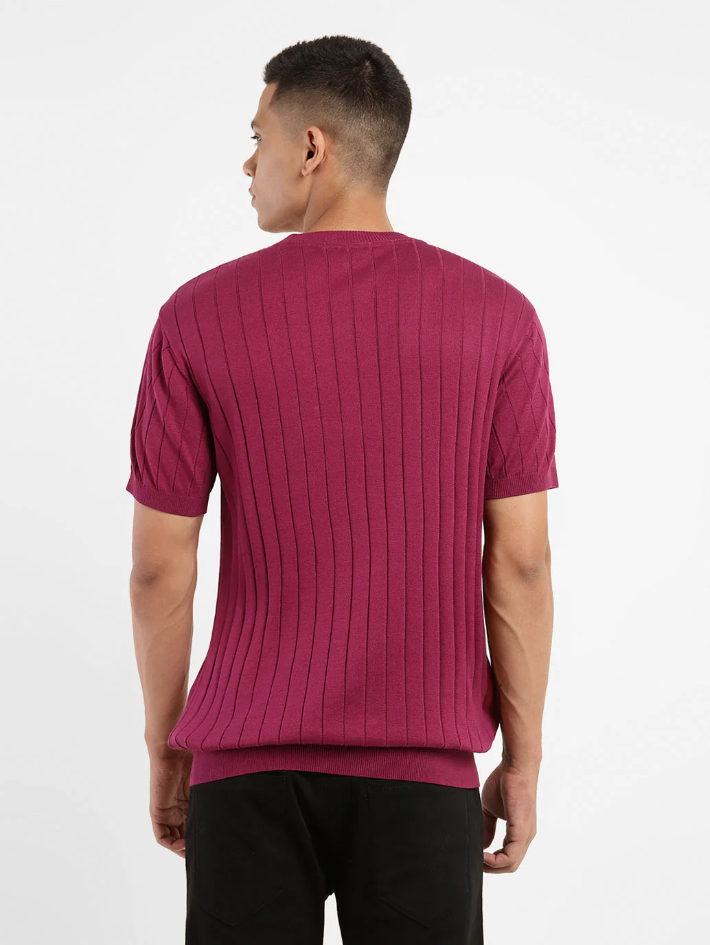 Men's Solid Crew Neck T-shirt - Image 3