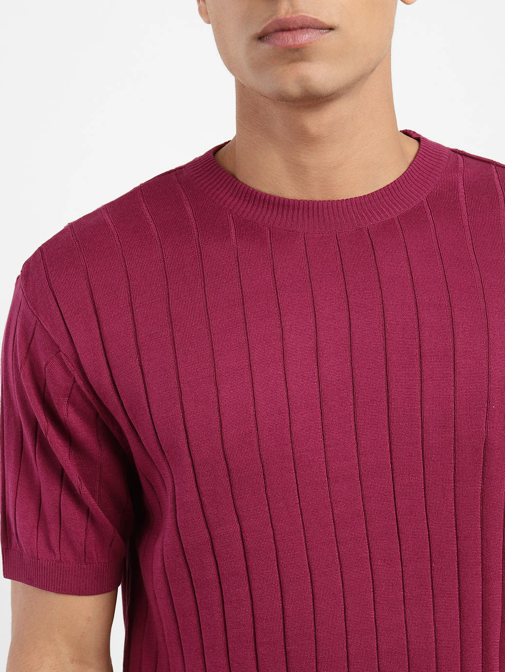 Men's Solid Crew Neck T-shirt - Image 5
