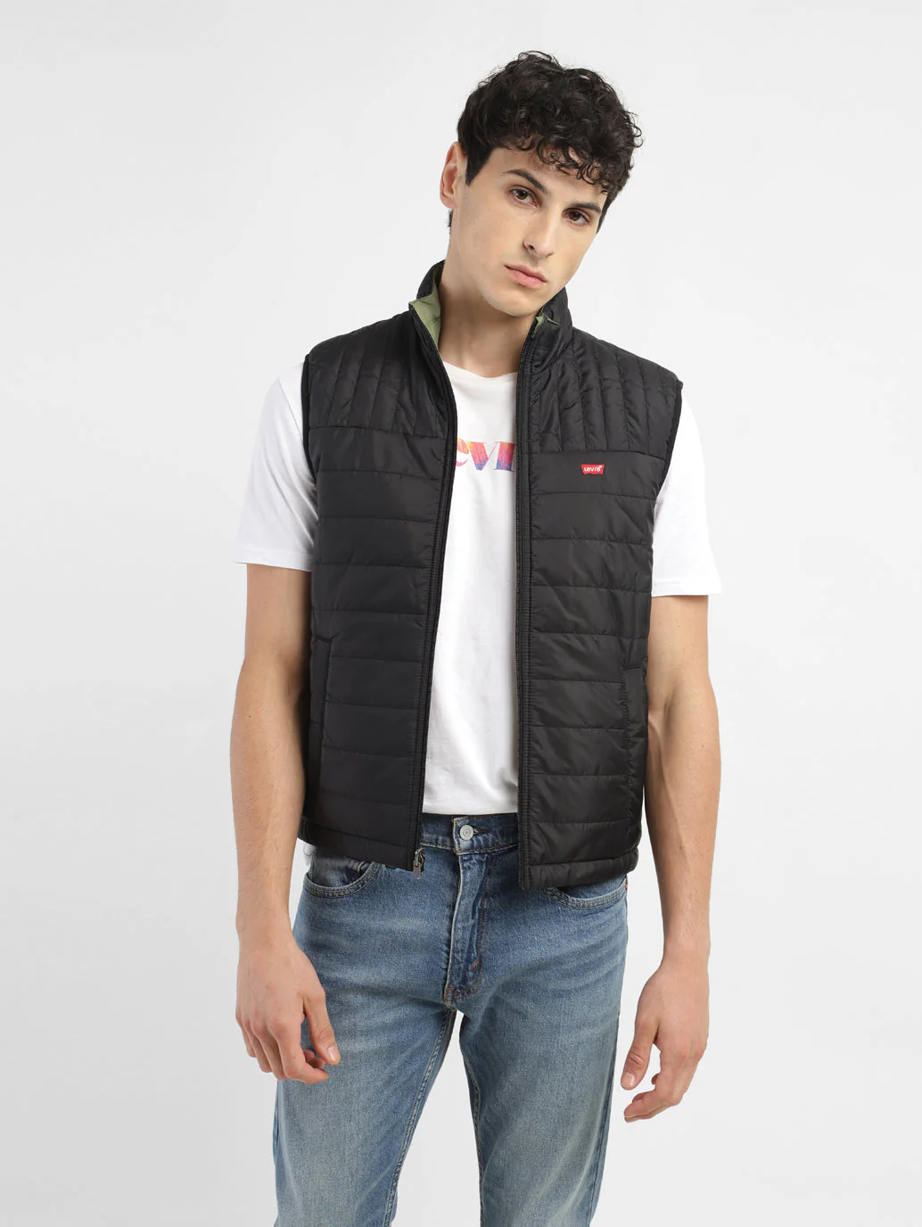 Men's Solid Reversible Quilted Jacket - Image 5
