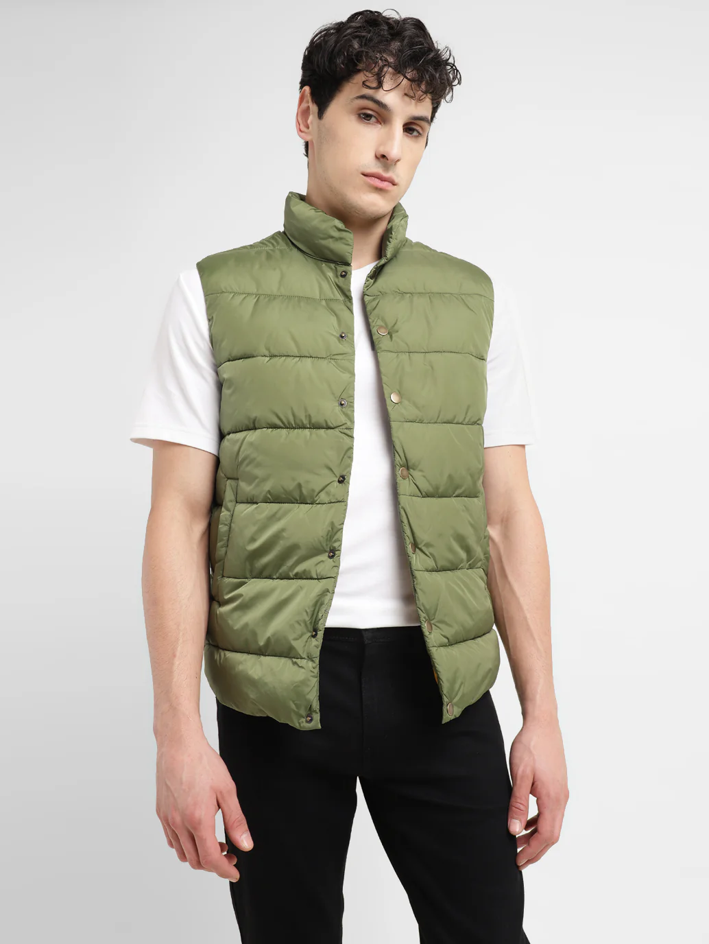 Men's Solid Green Band Neck Quilted Jacket - Image 2