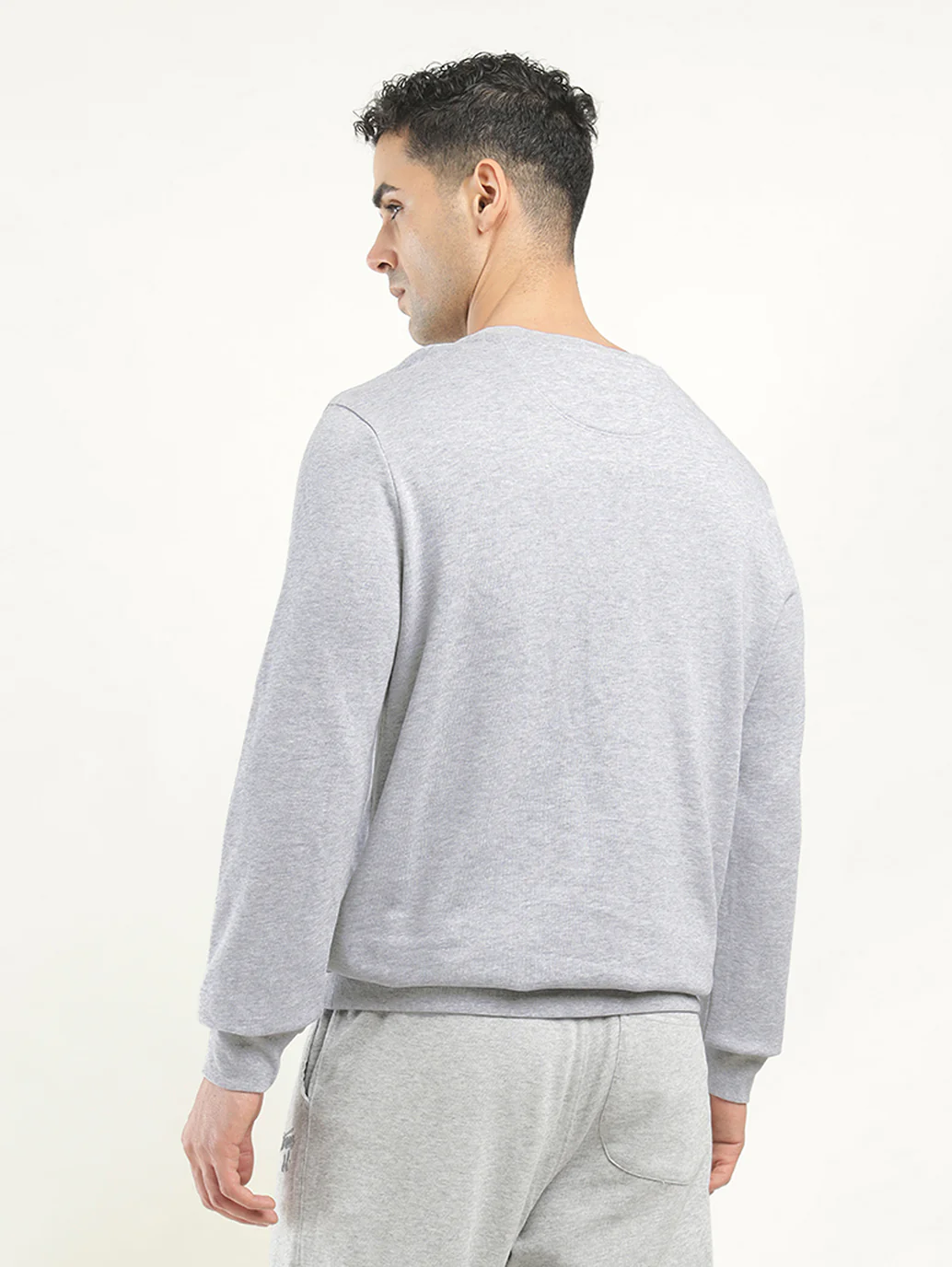 Men's Solid Grey Crew Neck Sweatshirt - Image 3