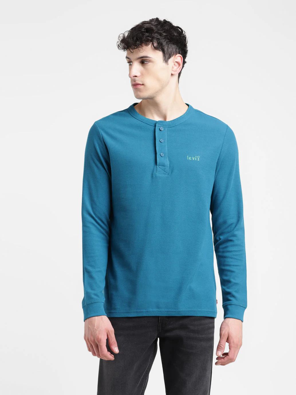 Men's Solid Henley Neck T-shirt - Image 2