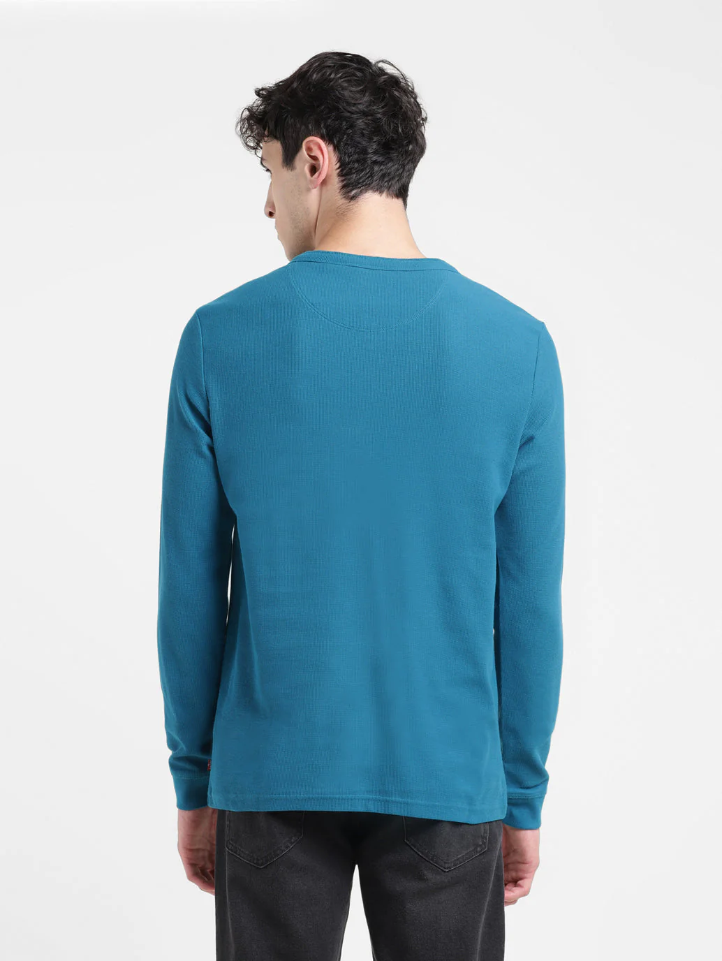 Men's Solid Henley Neck T-shirt - Image 3