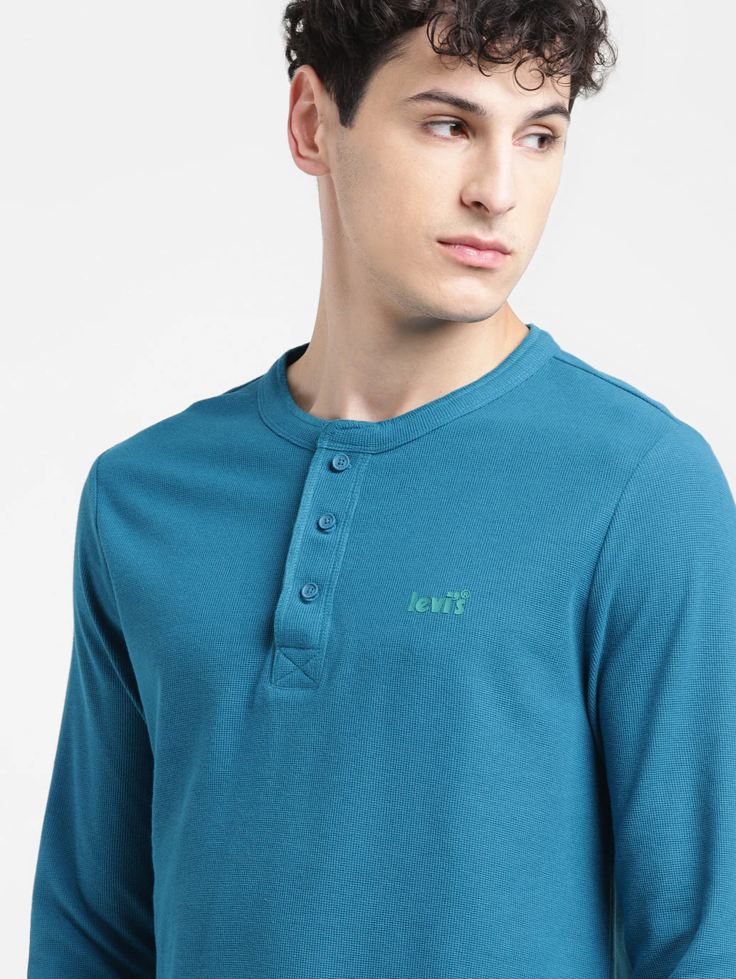Men's Solid Henley Neck T-shirt - Image 5
