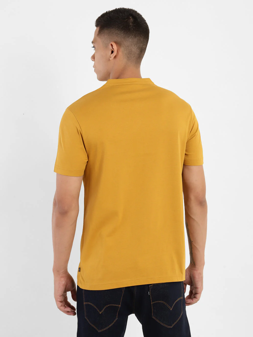 Men's Solid Henley Neck T-shirt - Image 3
