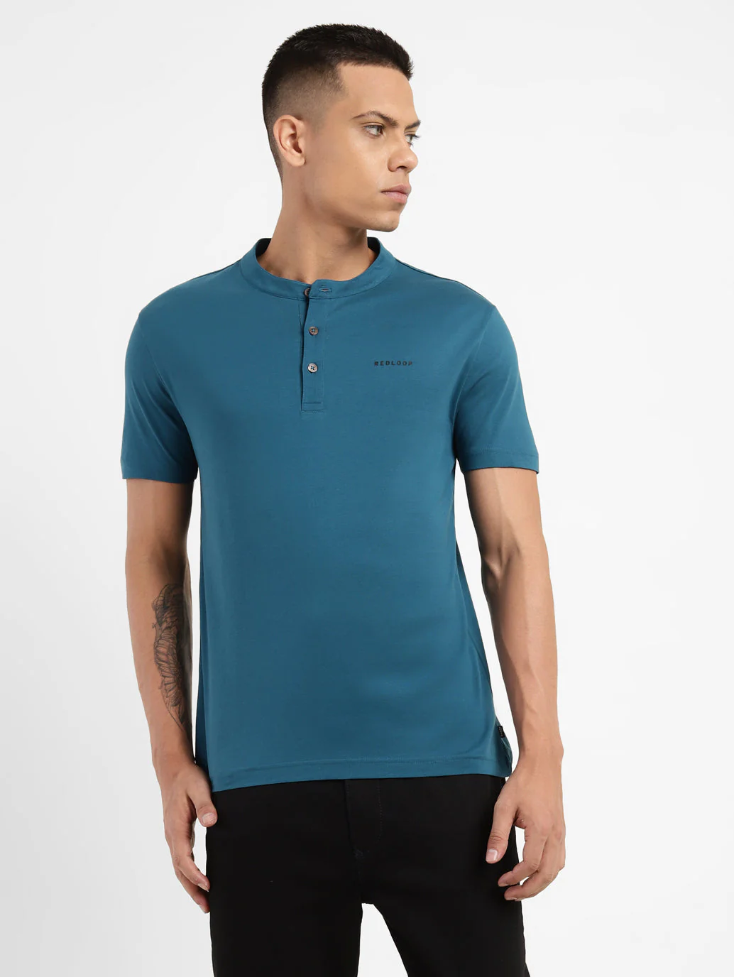 Men's Solid Henley Neck T-shirt - Image 2