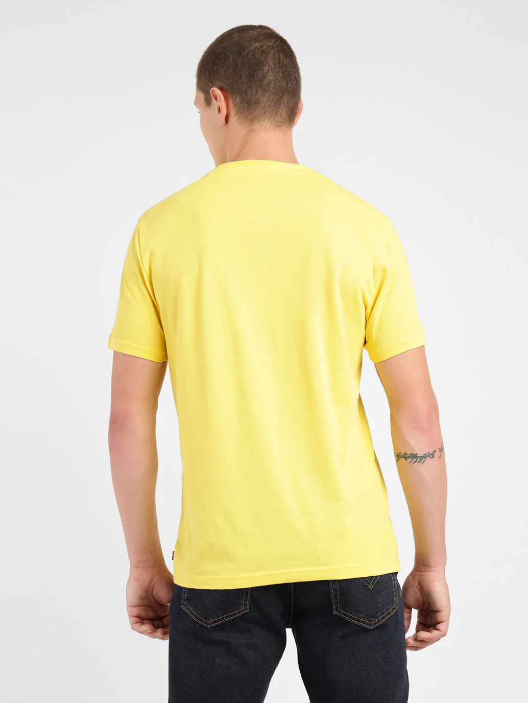 Men's Solid Henley T-shirt - Image 3