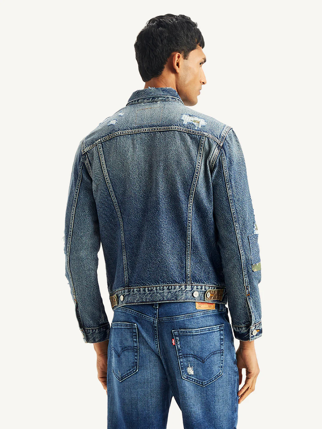 Men's Solid Indigo Spread Collar Denim Jacket - Image 4