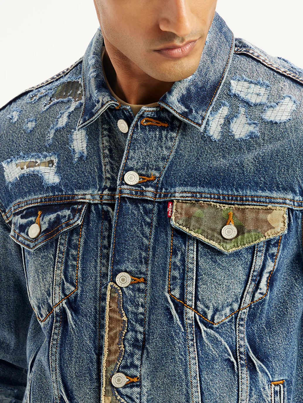 Men's Solid Indigo Spread Collar Denim Jacket - Image 5